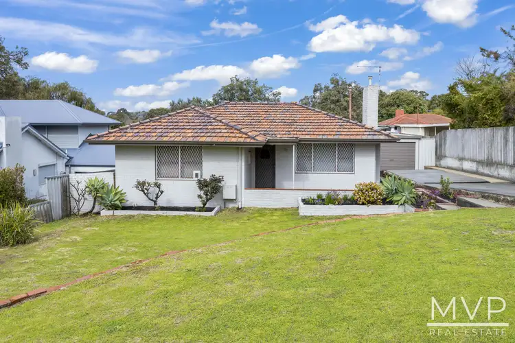 27 Quince Way, Coolbellup WA 6163