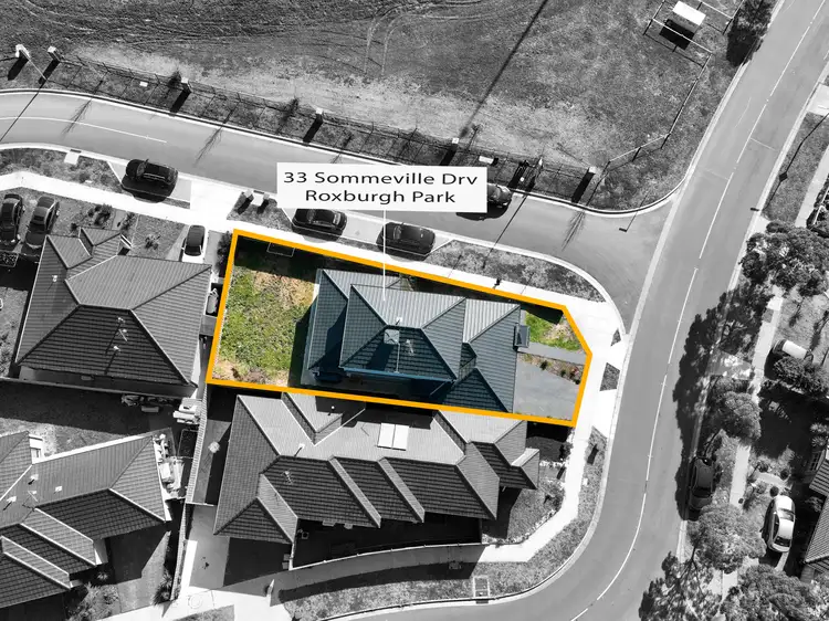Second view of Homely house listing, 33 Sommeville Drive, Roxburgh Park VIC 3064
