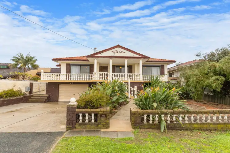 14 Duffield Avenue, Beaconsfield WA 6162