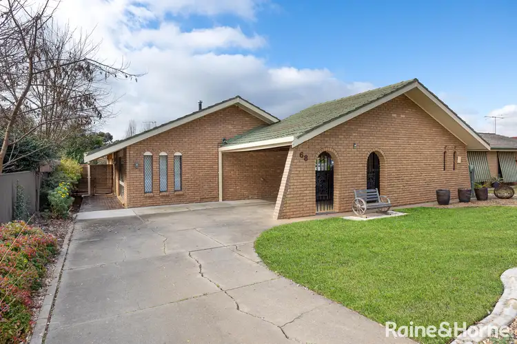 68 Jasmin Crescent, Lake Albert NSW 2650