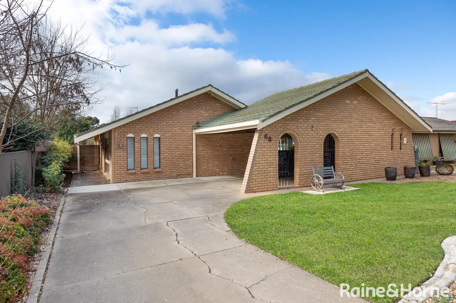 Main view of Homely house listing, 68 Jasmin Crescent, Lake Albert NSW 2650