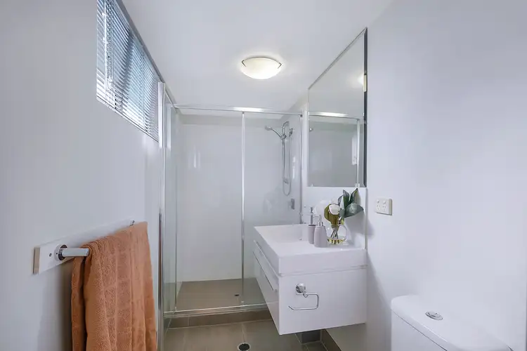 Seventh view of Homely unit listing, 2/372 Wynnum Road, Norman Park QLD 4170