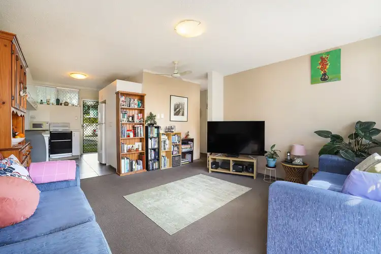 Sixth view of Homely unit listing, 2/16 Riviera Road, Miami QLD 4220