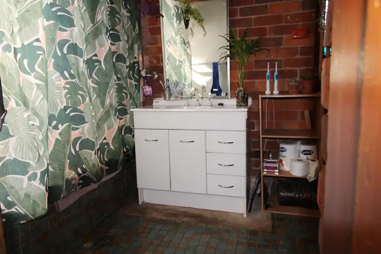 Sixth view of Homely unit listing, 6B Newcombe Court, Dubbo NSW 2830