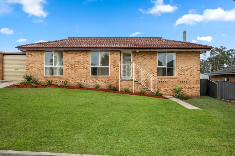 27 Warburton Crescent, Werrington County NSW 2747