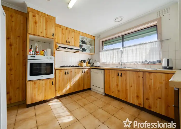 Sixth view of Homely house listing, 28 Hispano Drive, Keilor Downs VIC 3038