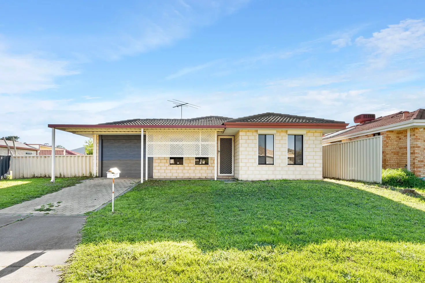 Main view of Homely house listing, 4 Hastie Close, Brookdale WA 6112
