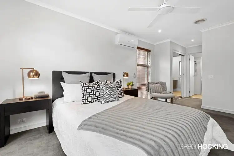 Sixth view of Homely house listing, 3 Pebble Beach Place, Heatherton VIC 3202