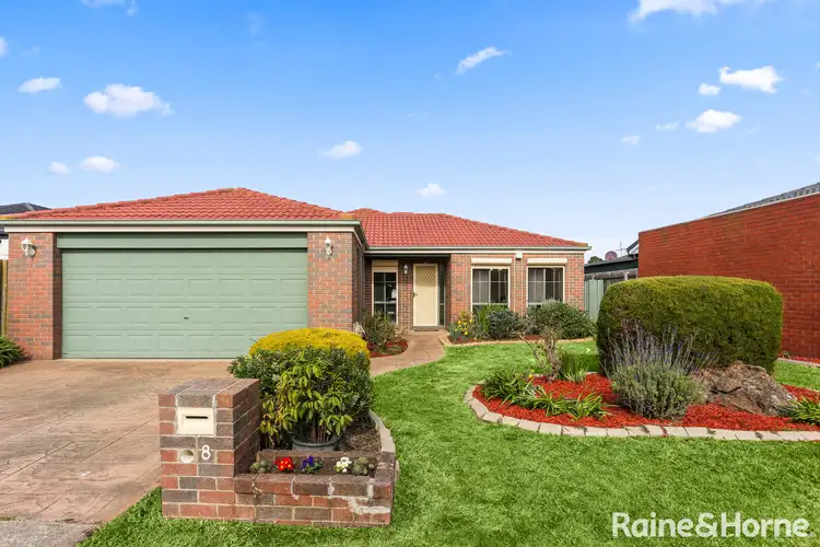 8 Parnell Court