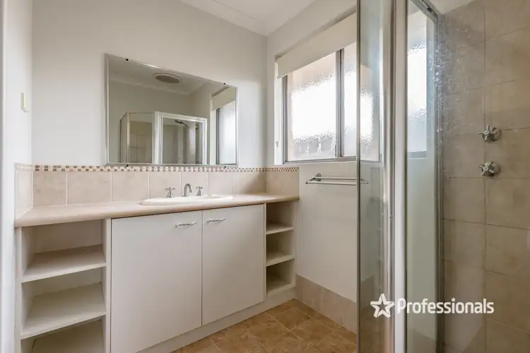 Sixth view of Homely house listing, 8 Shepheard Close, Mount Tarcoola WA 6530