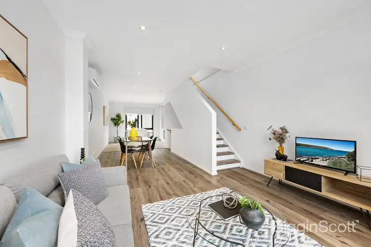 77 Ulmara Parkway, Maidstone VIC 3012