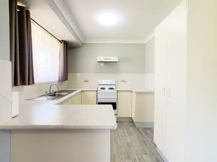 Fourth view of Homely house listing, 6 Giles Place, Tamworth NSW 2340
