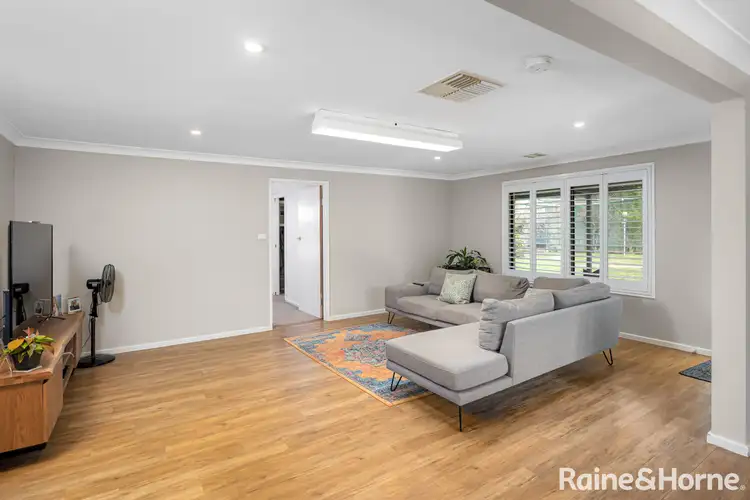Sixth view of Homely house listing, 430 Kooringal Road, Lake Albert NSW 2650