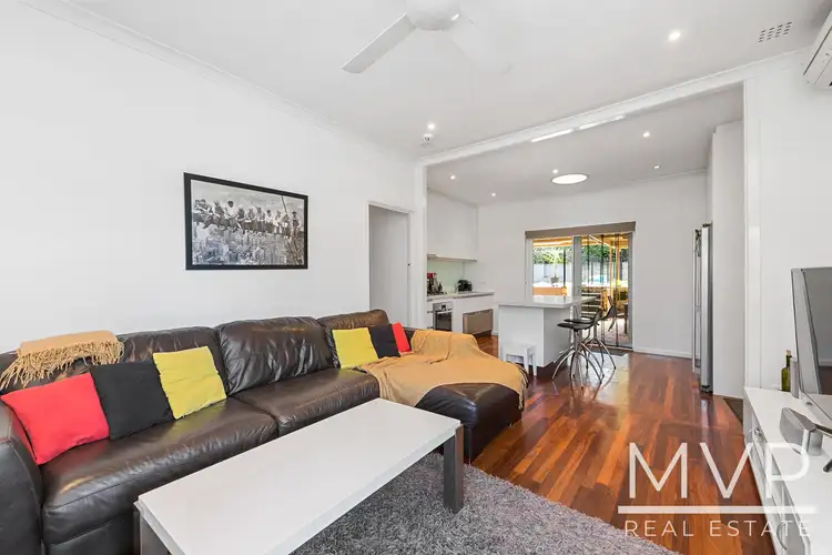 16 Stephano Way, Coolbellup WA 6163