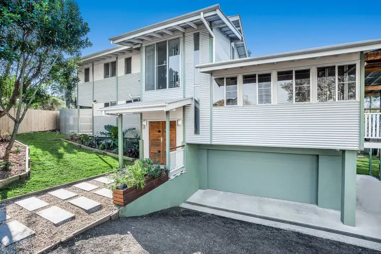 271 Whites Road, Lota QLD 4179