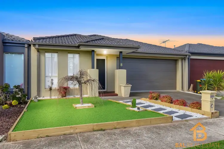 Third view of Homely house listing, 8 Turon Way, Tarneit VIC 3029