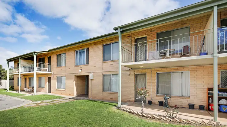 8/5 Barry Road, Oaklands Park SA 5046