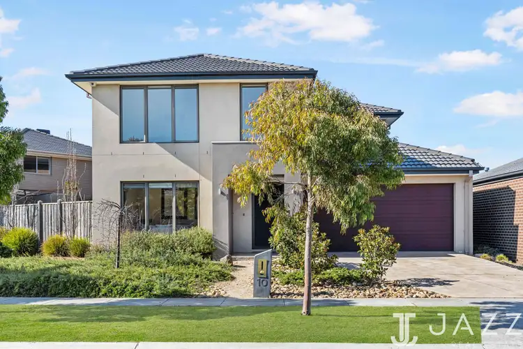 10 Surrey Grove, Point Cook VIC 3030