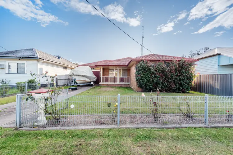 28 Barrett Avenue, Cessnock NSW 2325