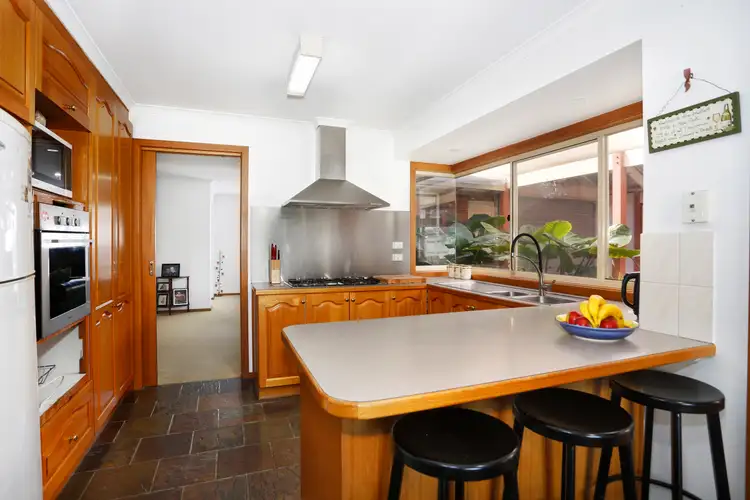 Fifth view of Homely house listing, 68 Yarcombe Crescent, Craigieburn VIC 3064