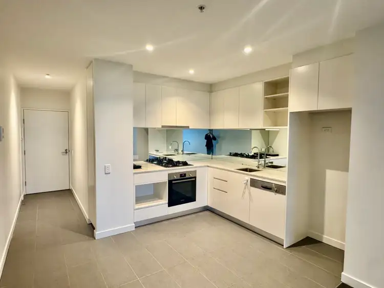 2206/245 City Road, Southbank VIC 3006