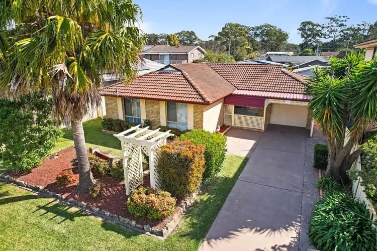 6 Aston Wilde Avenue, Chittaway Bay NSW 2261
