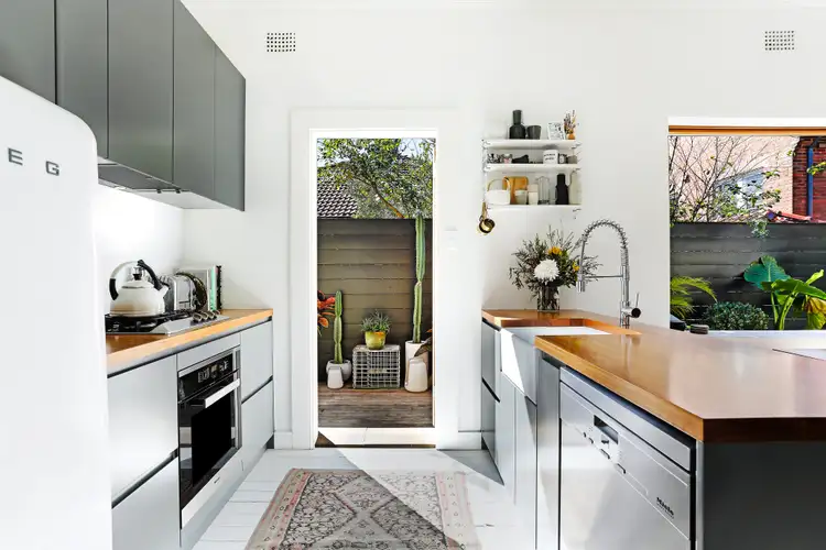 Third view of Homely apartment listing, 3/20 Hastings Parade, North Bondi NSW 2026