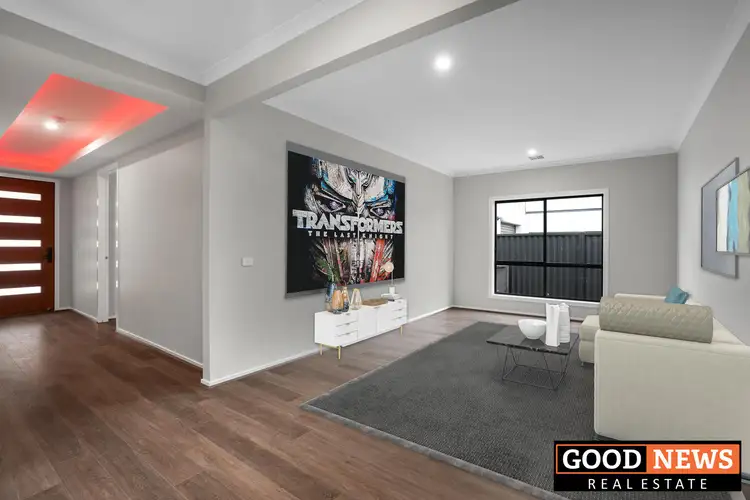 Second view of Homely house listing, 40 Stevenage Drive, Strathtulloh VIC 3338