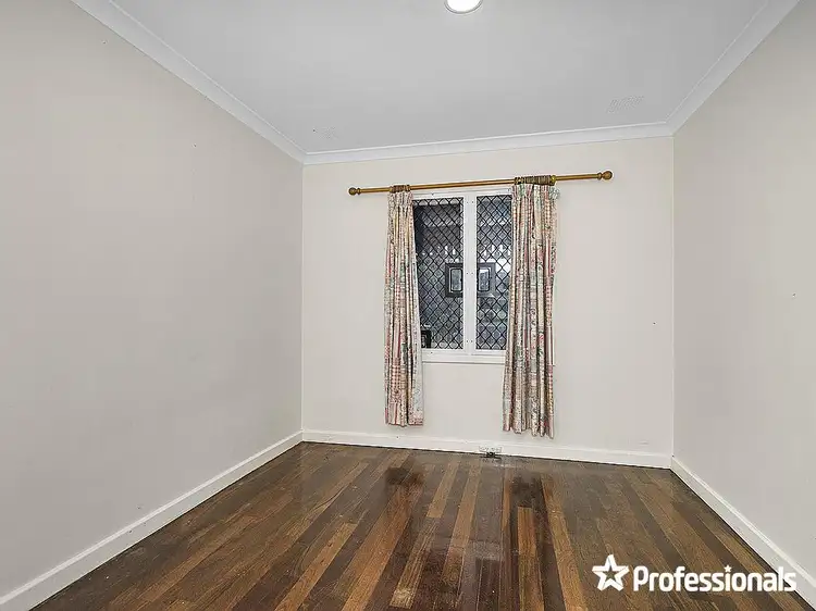 Fifth view of Homely house listing, 1 Howes Street, Rangeway WA 6530