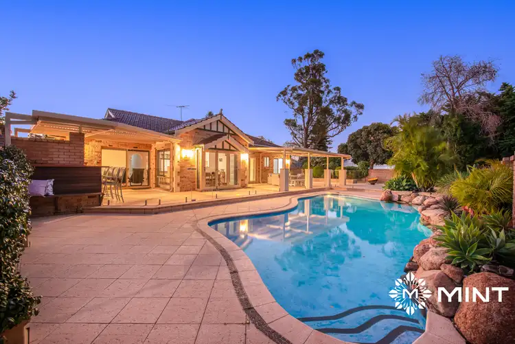 20 Calpin Crescent, Attadale WA 6156