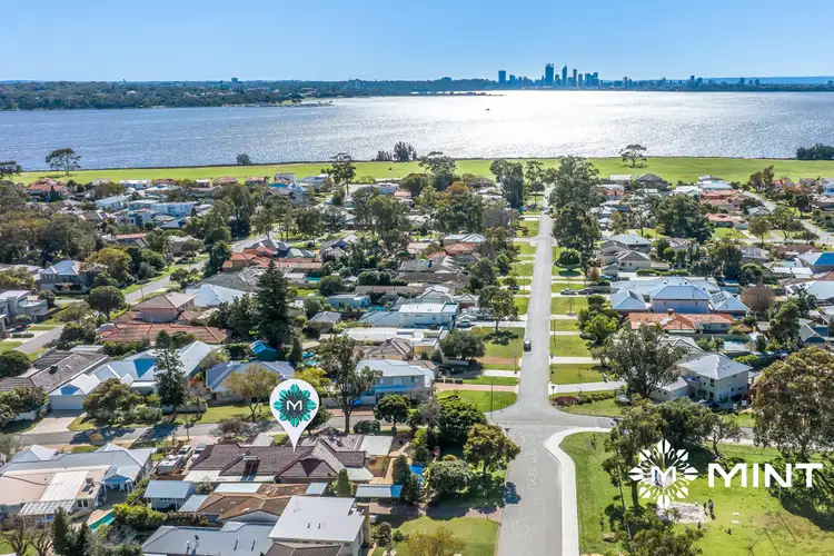 Second view of Homely house listing, 20 Calpin Crescent, Attadale WA 6156