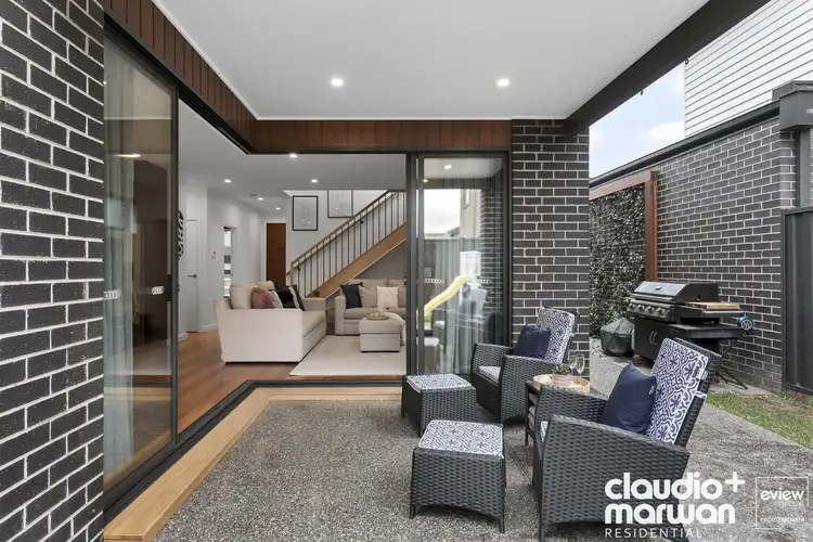 16 Win-Malee Street, Hadfield VIC 3046