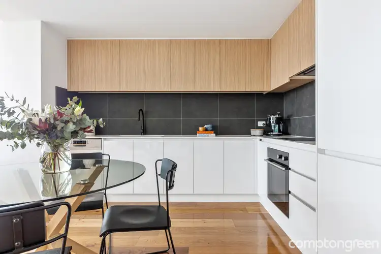 203/342 Melbourne Road, Newport VIC 3015
