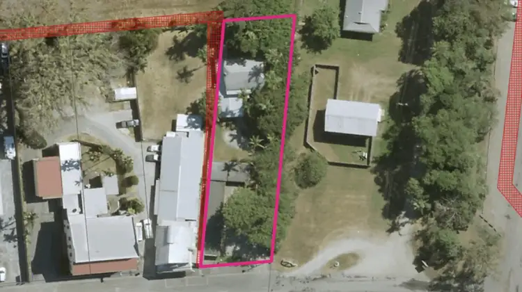 Main view of Homely block of units listing, 32 Mill Street, Mossman QLD 4873