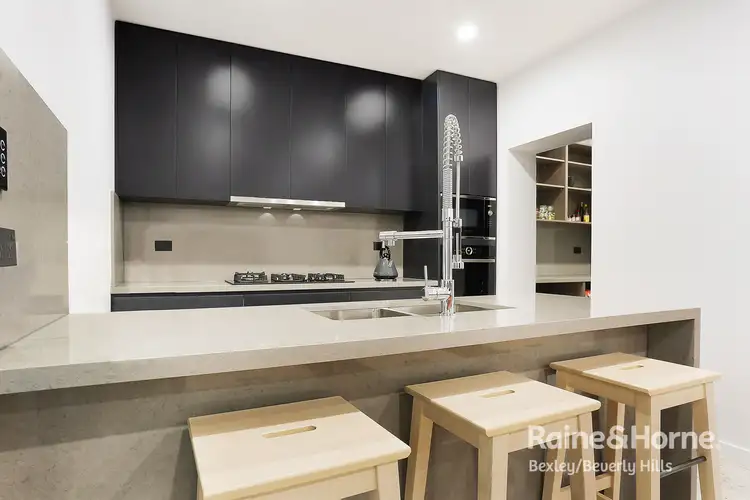 36 Monaro Avenue, Kingsgrove NSW 2208