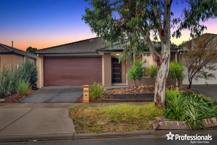 Second view of Homely house listing, 18 Viscosa Road, Brookfield VIC 3338