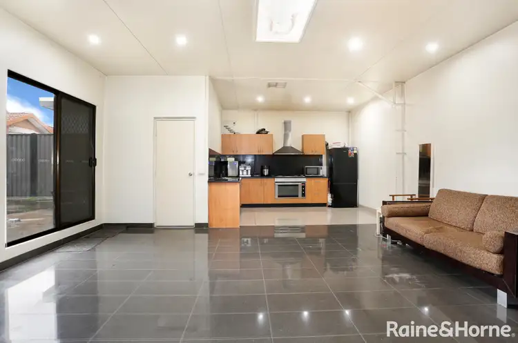 Fifth view of Homely house listing, 35 Pinnaroo Circuit, Meadow Heights VIC 3048