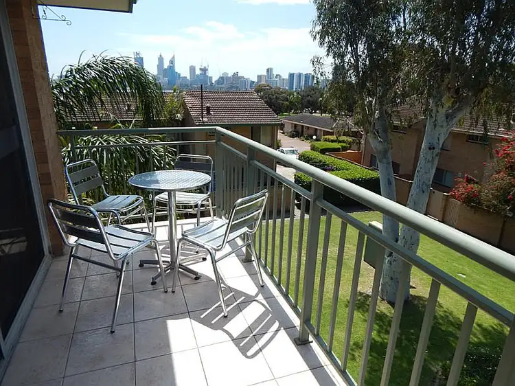 114/6 Manning Terrace, South Perth WA 6151