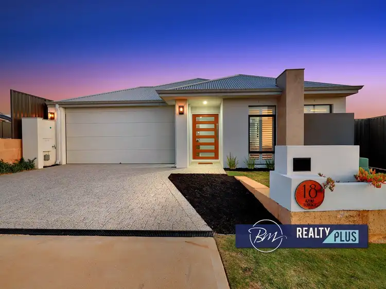 18 Azure Terrace, Lake Coogee WA 6166