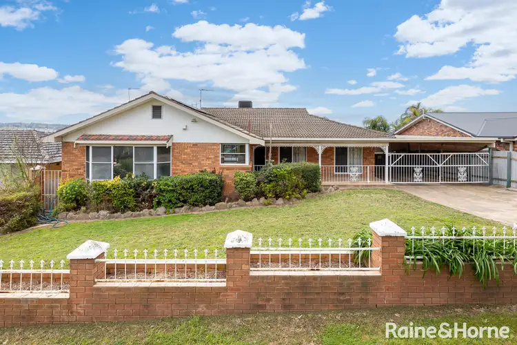 6 Kansas Drive, Tolland NSW 2650