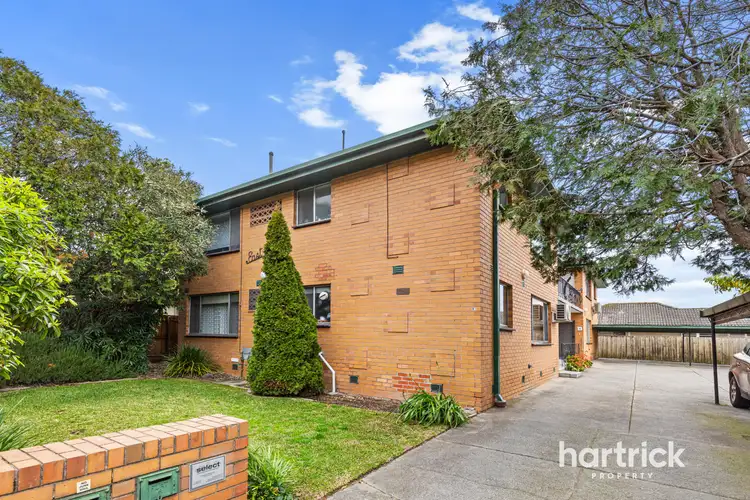 87 East Boundary Road