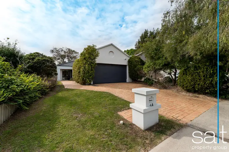 4 Pepler Avenue, Salter Point WA 6152