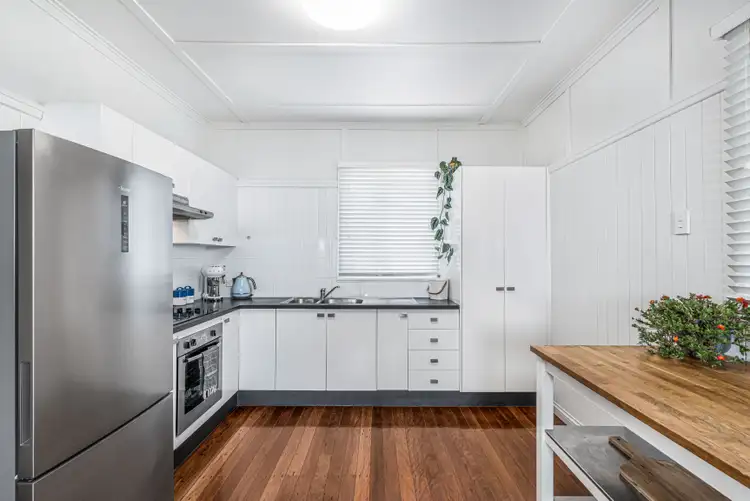 Sixth view of Homely house listing, 31 Boxgrove Avenue, Wynnum QLD 4178