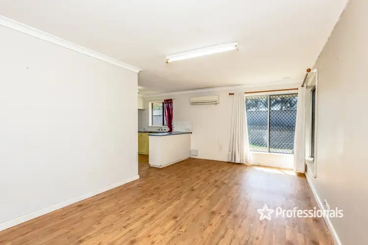 Fifth view of Homely house listing, 6 Phillip Place, Utakarra WA 6530