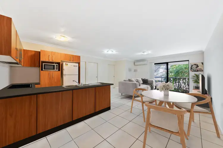 Third view of Homely unit listing, 8/3 Railway Parade, Nundah QLD 4012