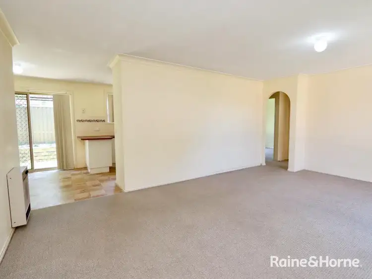 Fourth view of Homely unit listing, 2/237 Lambert Street, Bathurst NSW 2795