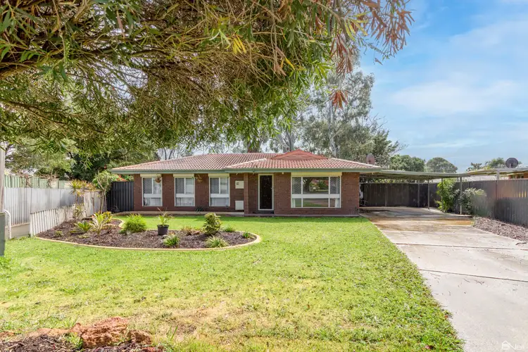 27 Kidbroke Place, Kelmscott WA 6111