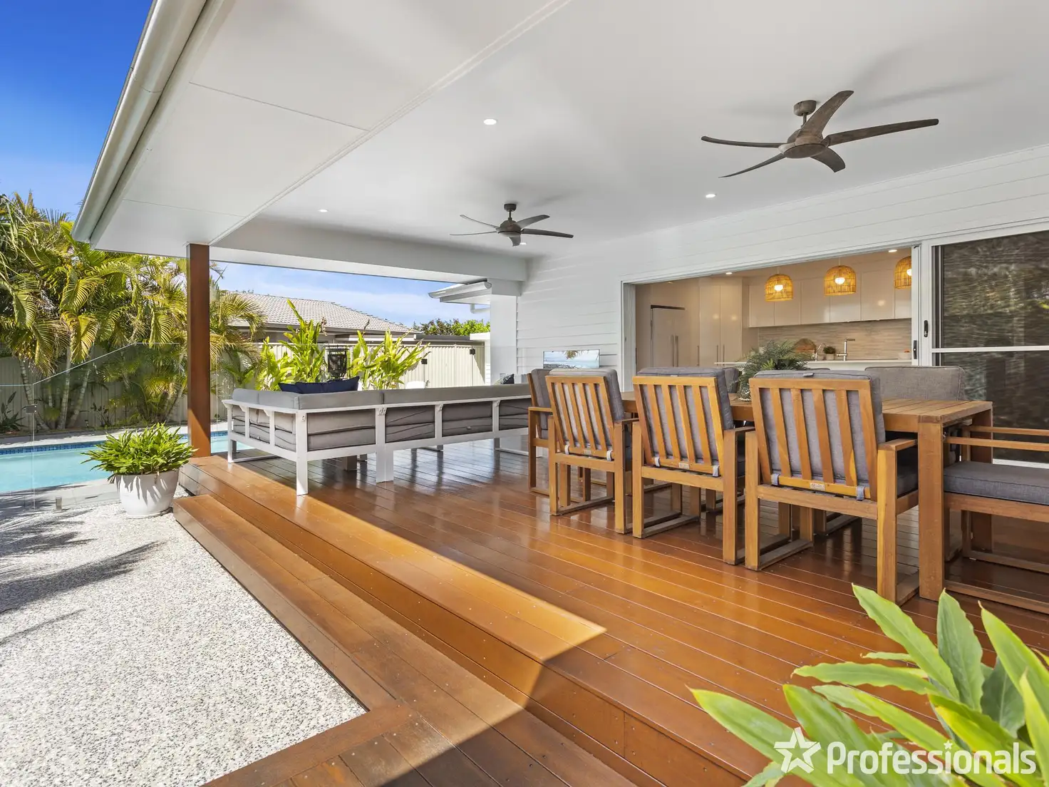 Main view of Homely house listing, 10 Cuckoo Crescent, Burleigh Waters QLD 4220