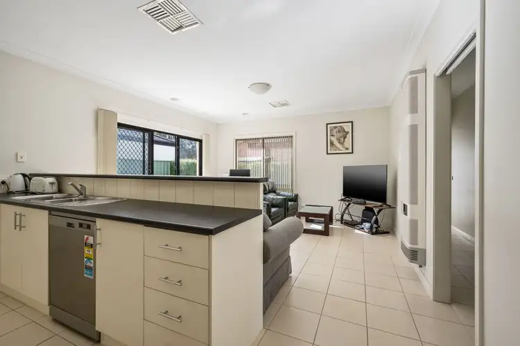 Sixth view of Homely block of units listing, 1 & 2/213 Cadell Street, East Albury NSW 2640