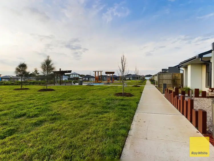 12 Spector Walk, Werribee VIC 3030